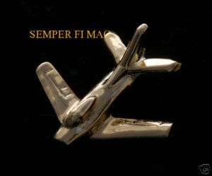 US AIR FORCE F 86 SABRE JET GOLD PIN NORTH AMERICAN  