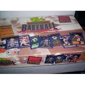   1992 Major League Baseball Board Game with 200 Baseball Trivia Cards