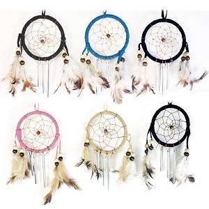 dream catcher comes with three chimes in various lengths. Features 