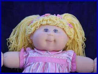 Cabbage Patch Kids 2004 Play Along Girl Yellow Yarn Hair 16  Doll