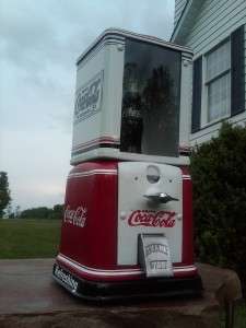 Vintage Victor V *Coca Cola* Gumball Candy Peanut machine man cave 